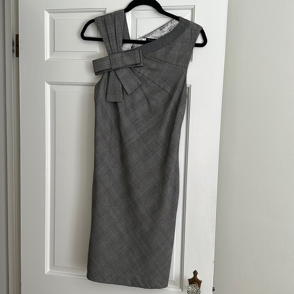 Ted Baker glen plaid A line dress with bow detail size 02.
